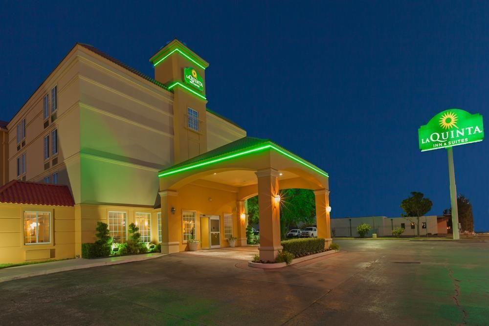 La Quinta Inn & Suites Tulsa Zewnętrze zdjęcie